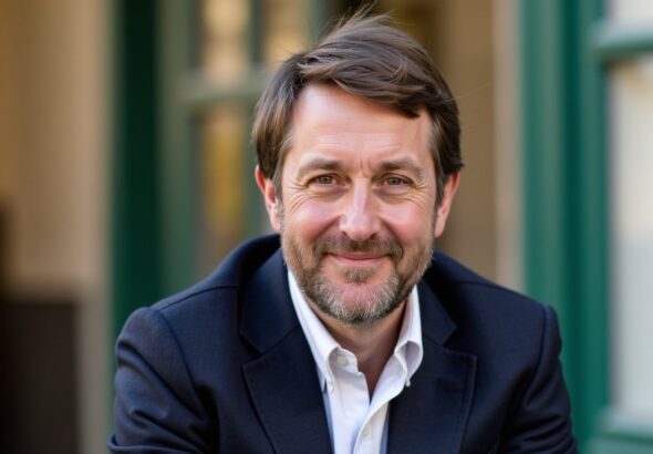 Pascal Praud : Découvrez son parcours, sa carrière et sa vie de famille