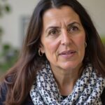 Nadia Farès : Un voyage entre passion, famille et héritage artistique